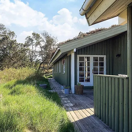 Semesterbostad 4 Star Holiday Home In Lokken *